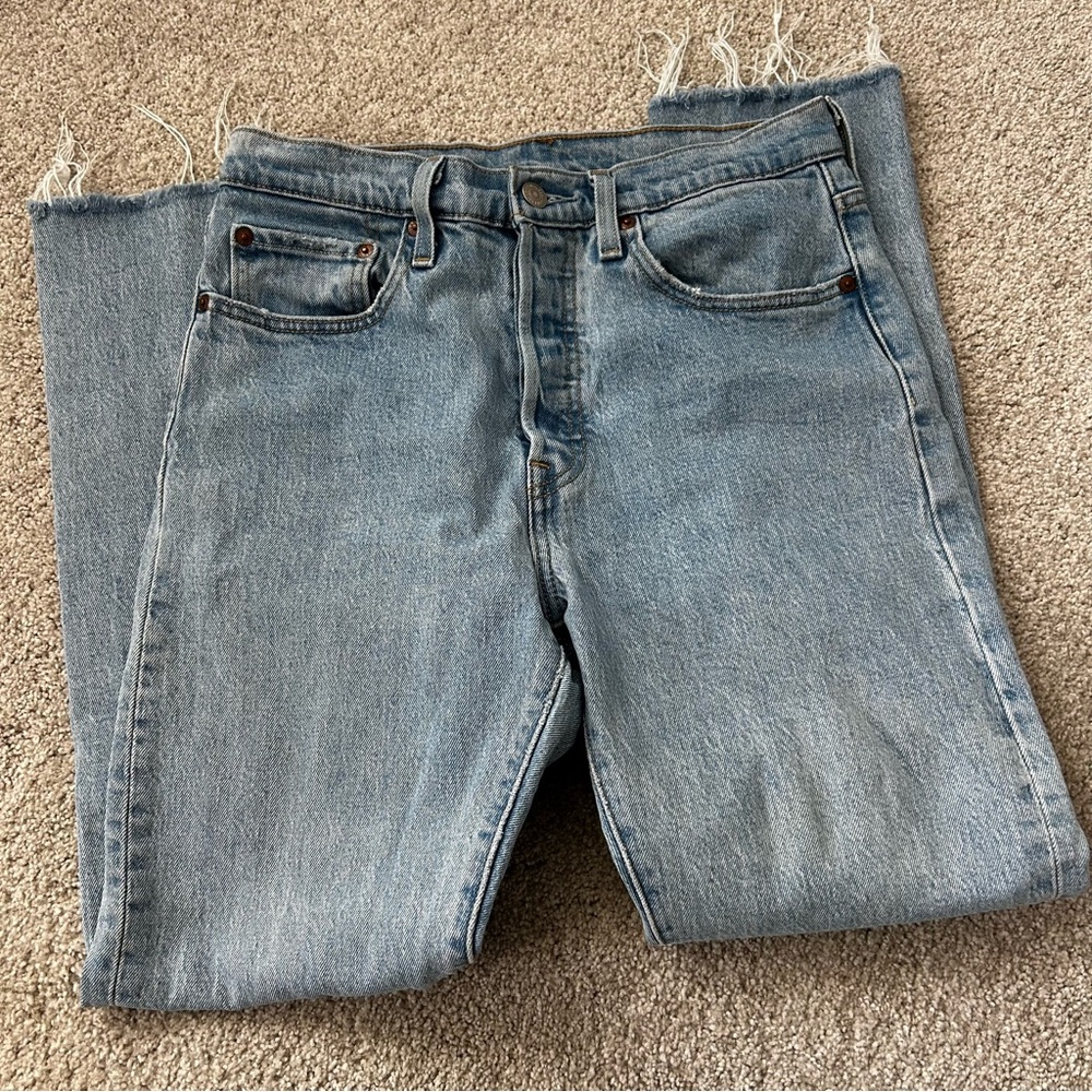 Levi’s 501 S Skinny Jean Raw Hem Light Wash Denim Size 27 Button Fly